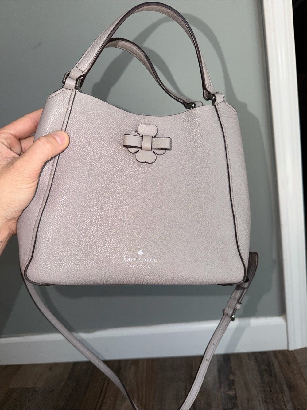kate spade Pebbled Leather Shoulder Bag in Light Gray